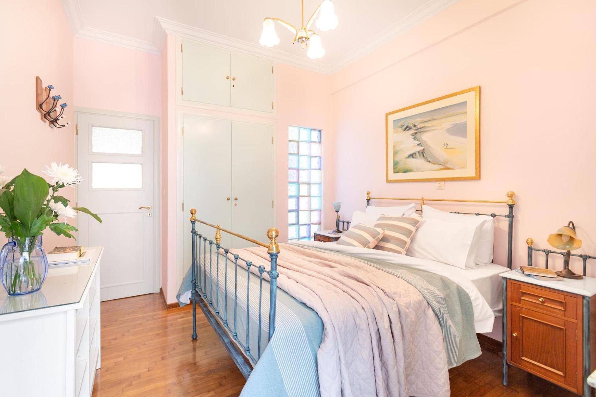 Apartament Bright, Calming Retreat With A Balcony Near Metro! Ateny Zewnętrze zdjęcie